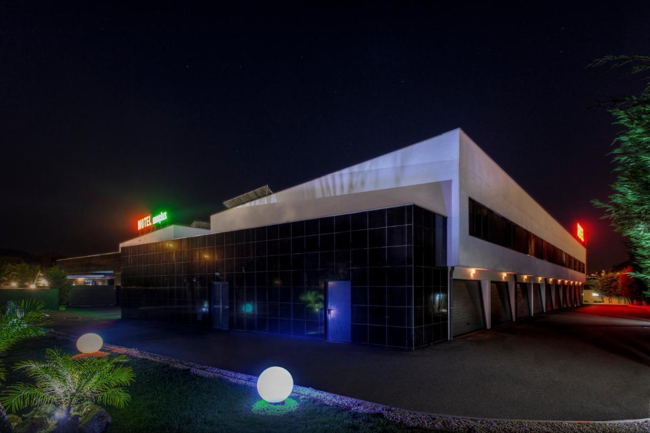 Motel Emocoes Nogueira da Regedoura Exterior photo